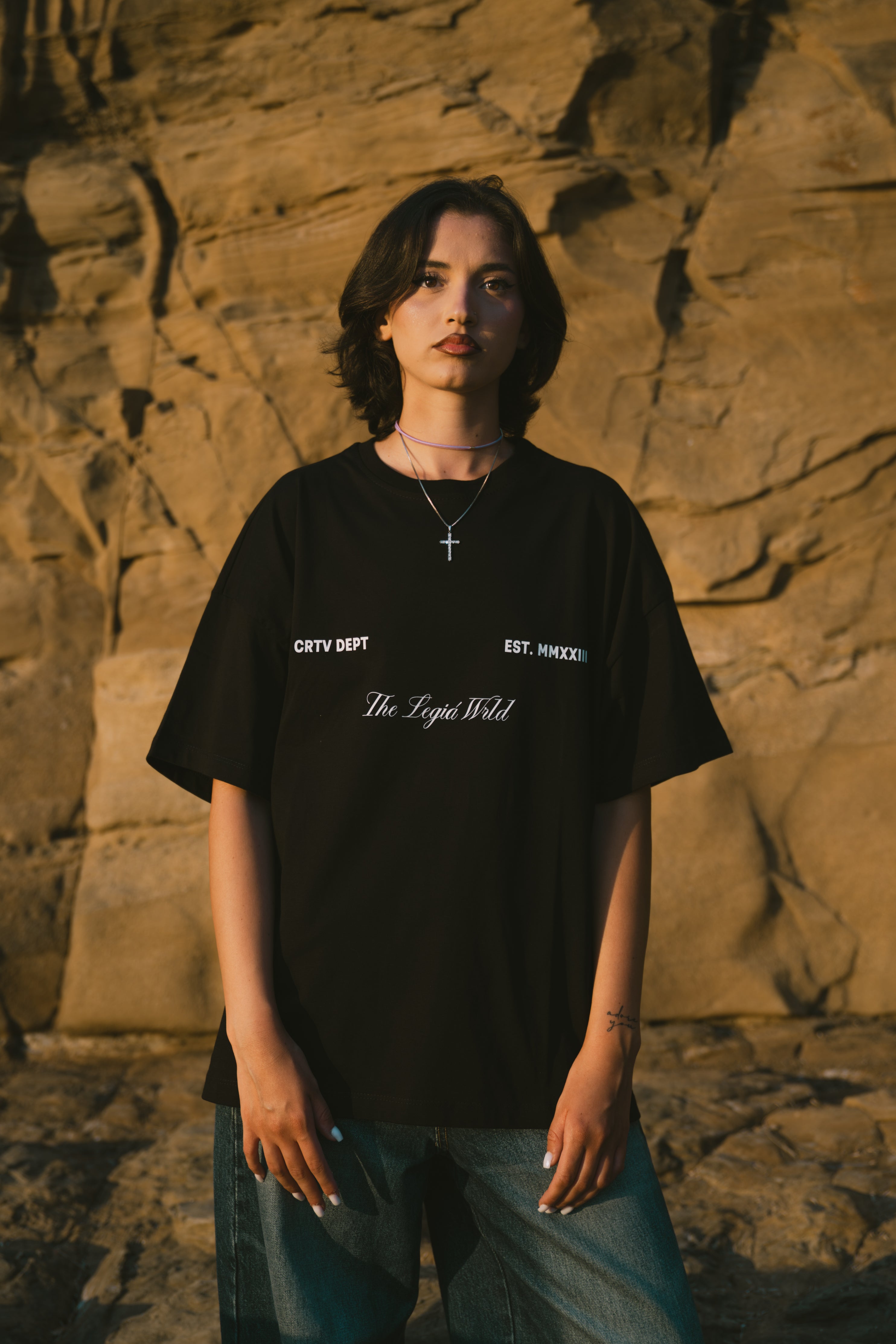 LegiáWrld BoxyOver Tee
