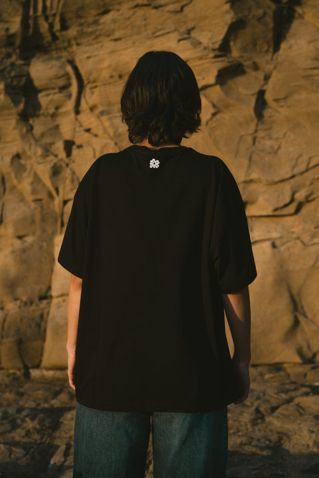 LegiáWrld BoxyOver Tee