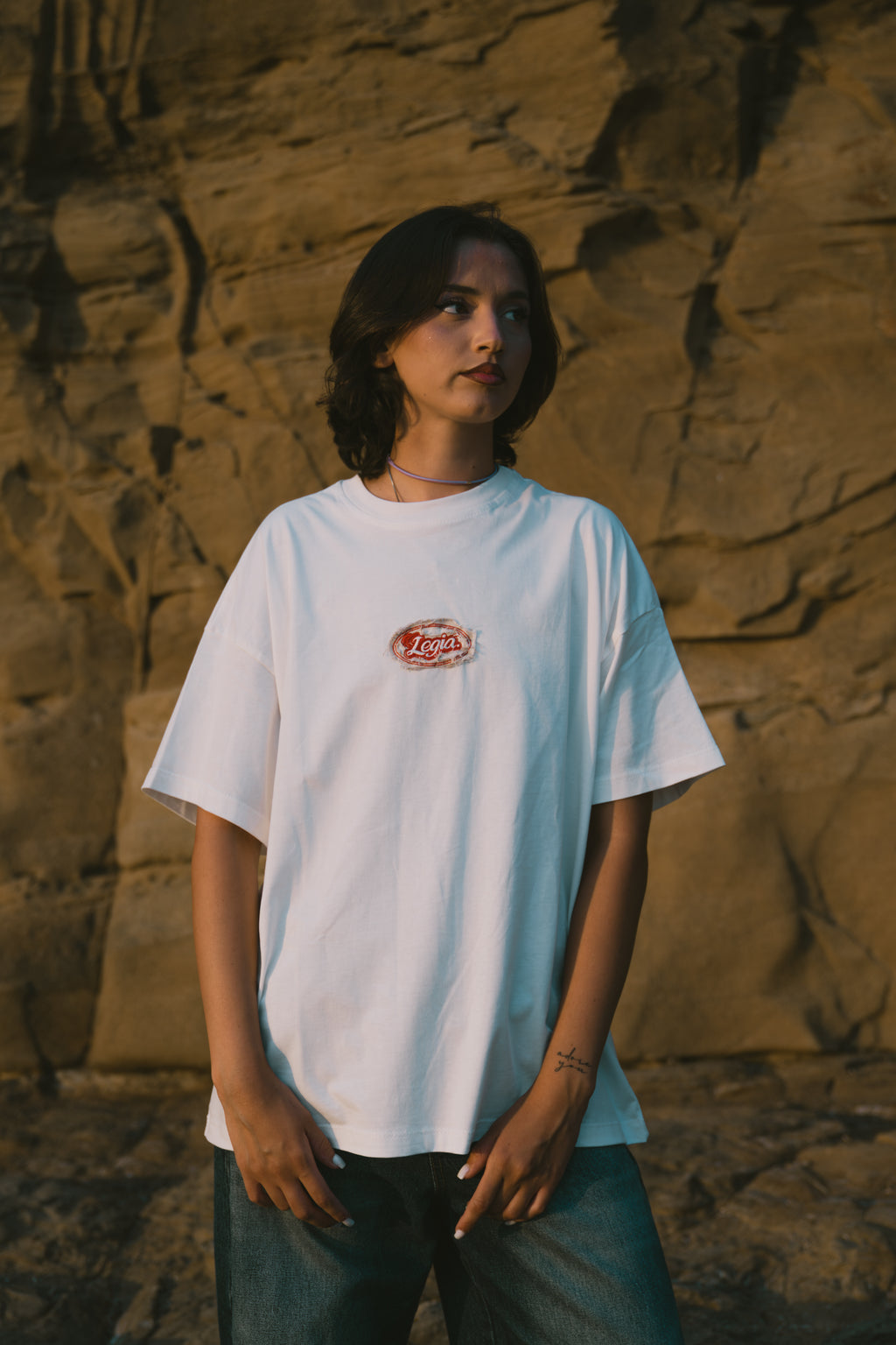LegiáWrld 3 AM BoxyOver WH Tee