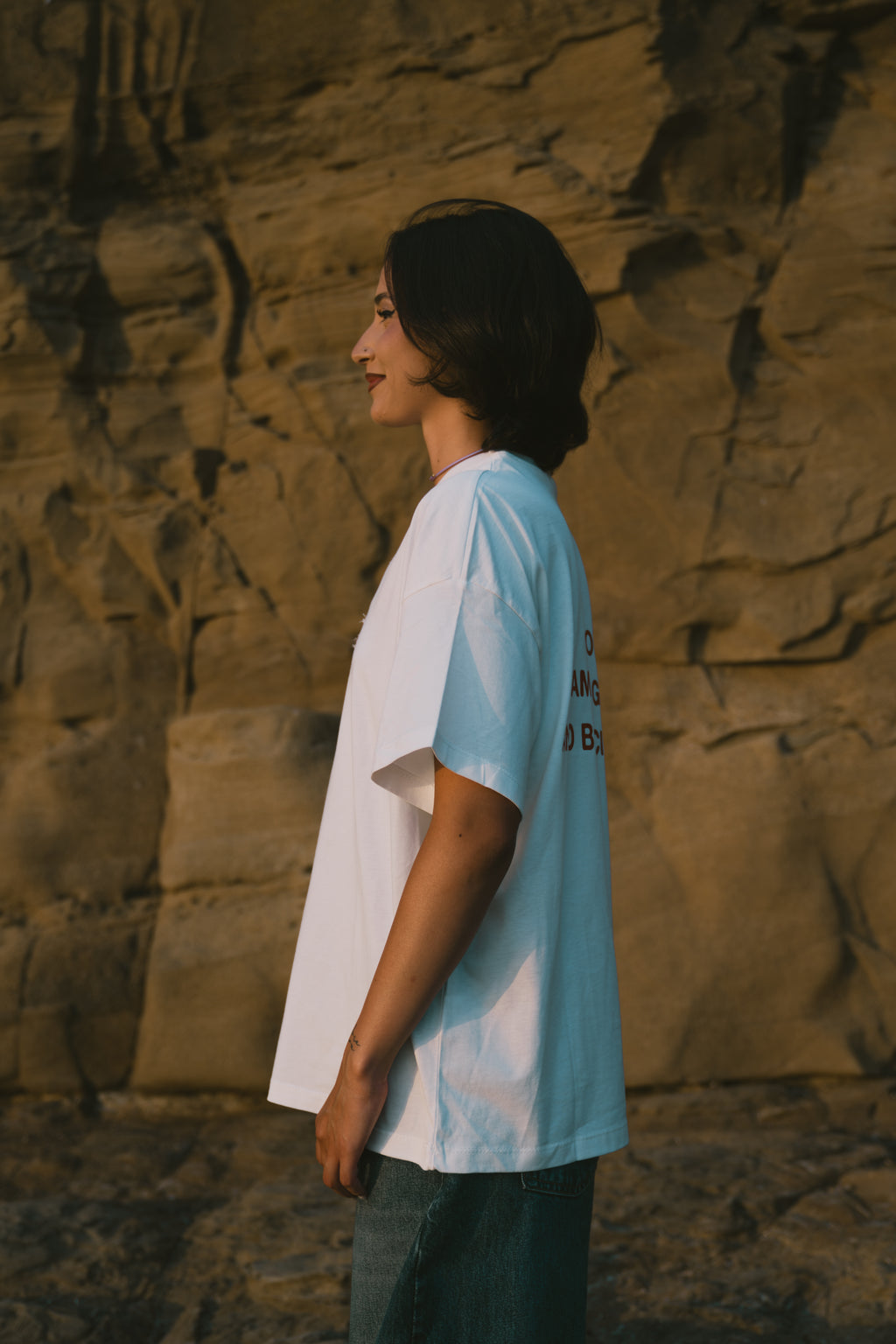 LegiáWrld 3 AM BoxyOver WH Tee